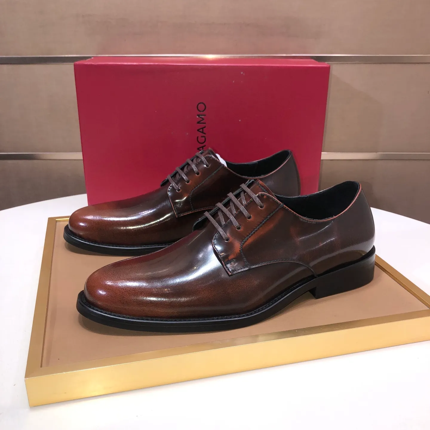 Men's shoes 💰540💰 [Ferragamo/Ferragamo] The latest model from the counter. Original imported high-quality cowhide with open sides + imported 🐂 cowhide lining + original luxury metal buckle + original combination outsole. Comparison is stress-free 38–45 (45 is custom-made and cannot be returned or exchanged)